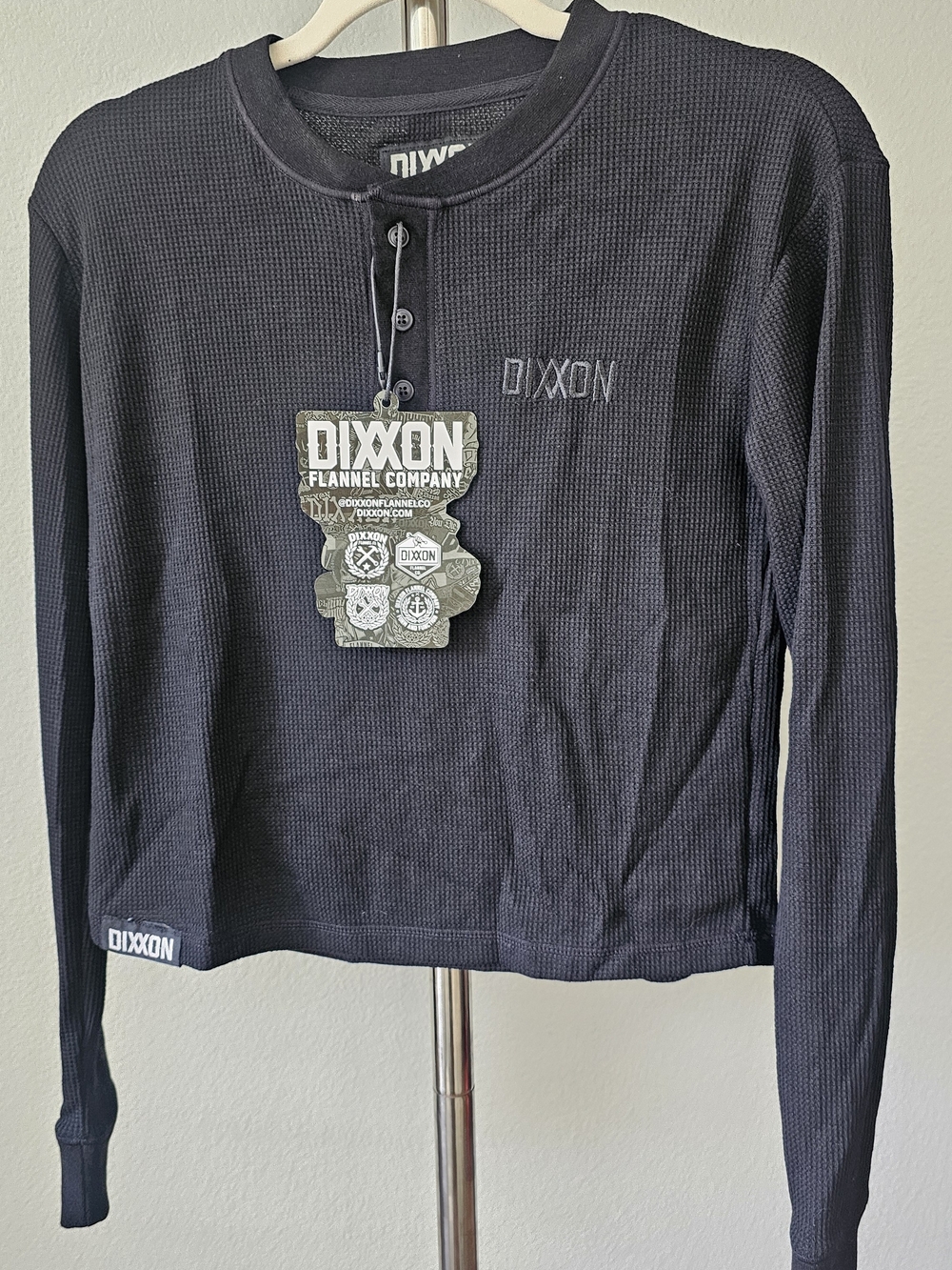 Dixxon Women's Black Waffle Knit Thermal Henley Crop Top NWT 100% Cotton XS